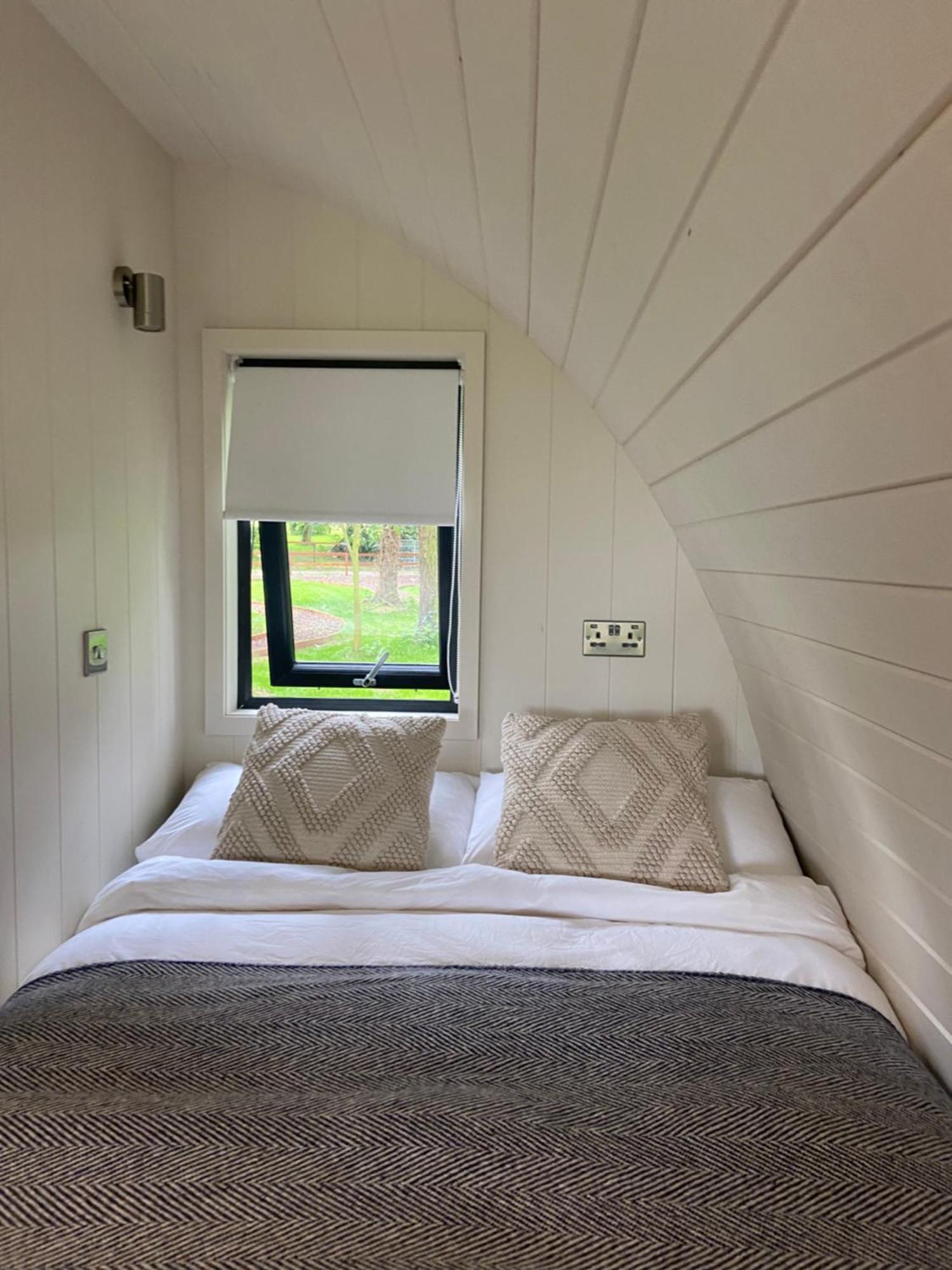 Villa Kildare Countryside Pods Exterior foto