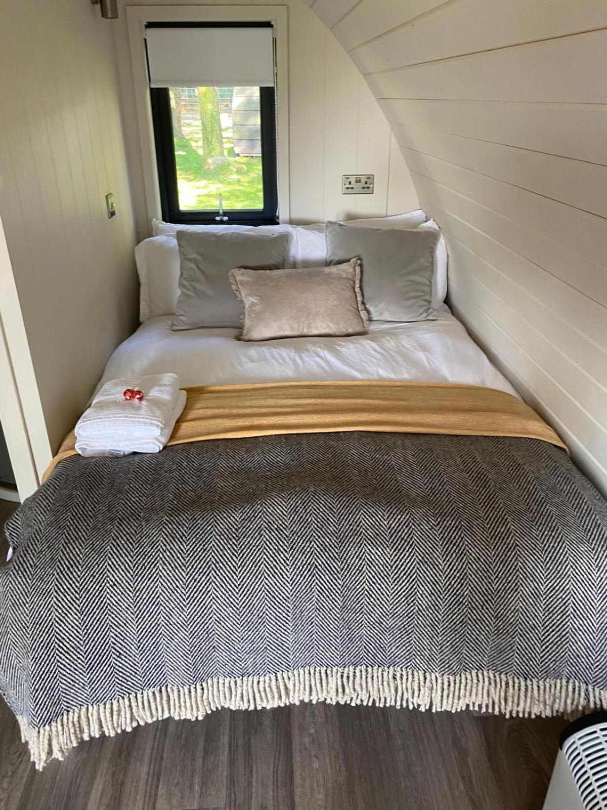 Villa Kildare Countryside Pods Exterior foto